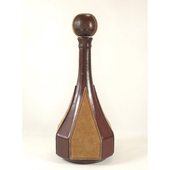 Vintage Leather Wrapped Glass Decanter with Stopper, Made in Italy - Picture 2 of 8